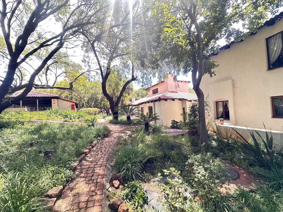 To Let 3 Bedroom Property for Rent in Estate D Afrique North West